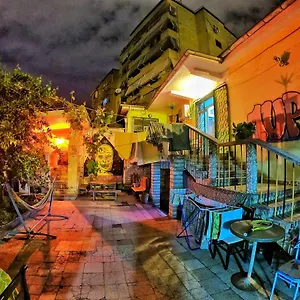 Milingona Center Albergue
